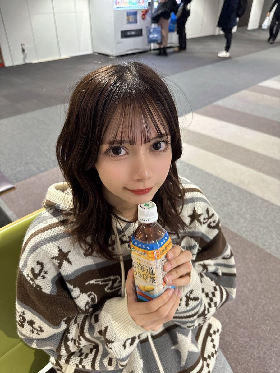 fz_ct_06's tweet photo. new🏷

06/🚹/茨城

FZ  仲川瑠夏💜
CT  南なつ🧡
CS  古澤里紗💛、佐野愛花❤️

カワラボ全体好きなので、たくさんの方と仲良くなりたいです！

♡でお迎え行きます！

#ふるっぱーと繋がりたい
#あめちゃんと繋がりたい
#きゅーてすとと繋がりたい
#カワラボ好きな人と繋がりたい https://t.co/lJ0ejsfC7c
