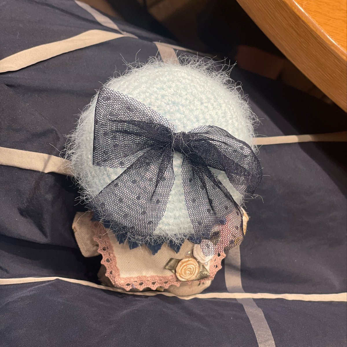 cccts_bi's tweet photo. 新しく作ってみたベレー帽を被ってみてくれたけど後頭部の可愛さを主張してこっちに目線をくれないちとぬ🎀 https://t.co/2gPMCiNaVO