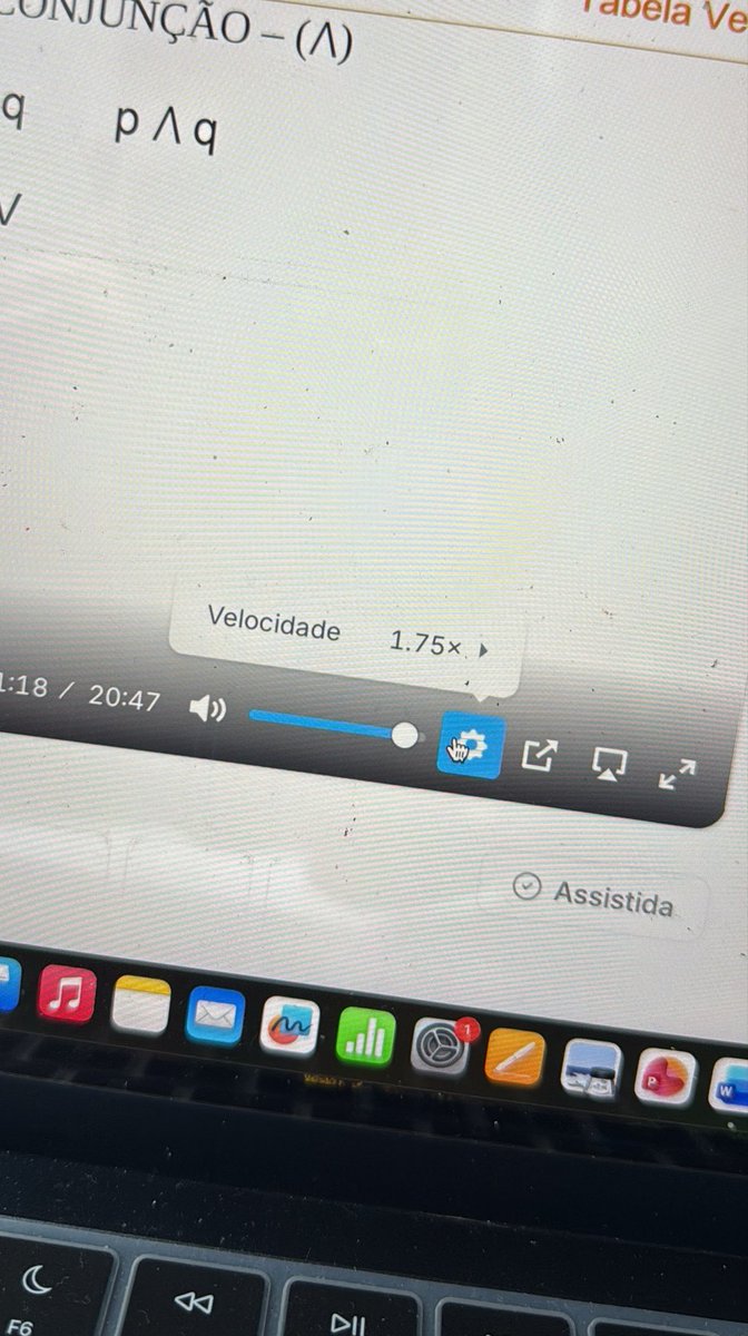 4zariass's tweet photo. Viciado em assistir aula acelerada https://t.co/vnxTuutFEK