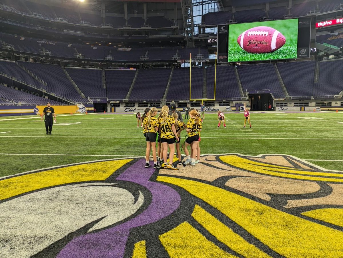 BYFA_ByronMN's tweet photo. History in the making - Byron’s very first all female flag football team has hit the field at US Bank in their debut at the J.D. Pride Pridercise Sports event. #supportyouthsports #BYFA #ByronMN https://t.co/Y6FnPzbVrw