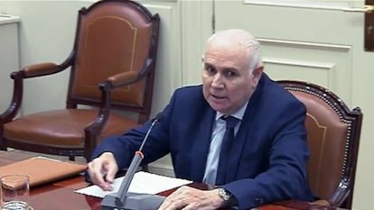 GermanGorraiz's tweet photo. ¿Cómo lo ves?
Juan Pablo González, Pte. de la Audiencia de Madrid, fue apartado de juzgar el Caso Gürtel y de los Papeles de Bárcenas al considerar probada su relación con el PP y ahora debe decidir si admite o no la macrocausa de las residencias madrileñas. https://t.co/oAmE38nsyd