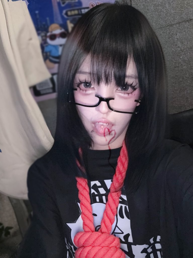 yyyywwz's tweet photo. 萌不 https://t.co/cAhyOxDyrz