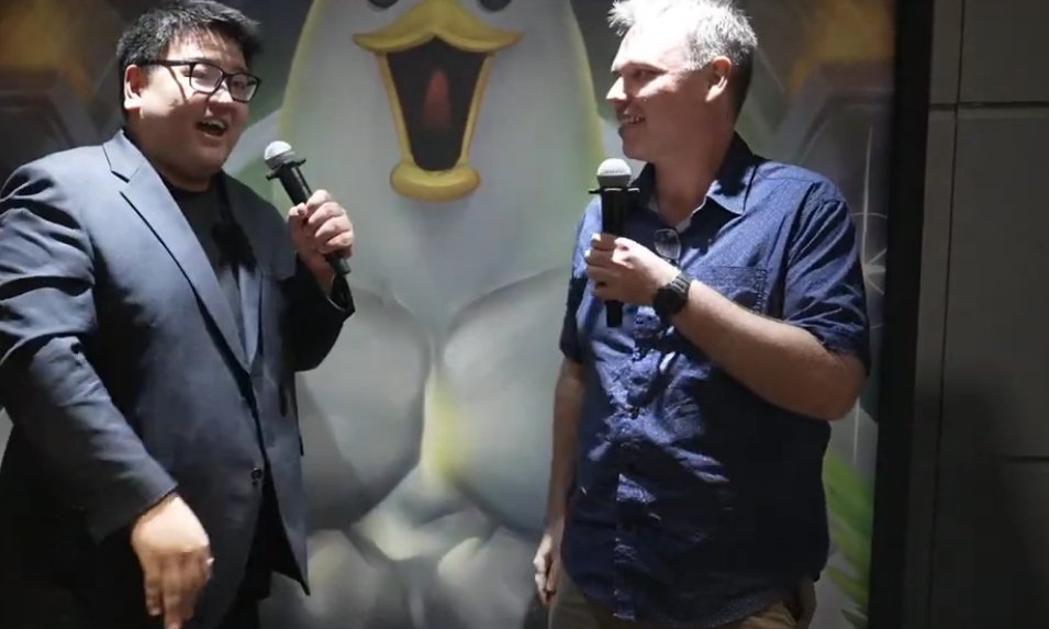 SaturnFiveLive's tweet photo. Wow! What an amazing event #ICSSingapore was!  Getting to meet so many friends I've known for years, watching shadowverse live with a crowd is unbeatable!! Please do it again next year 🙏 https://t.co/7YIepam0Qs