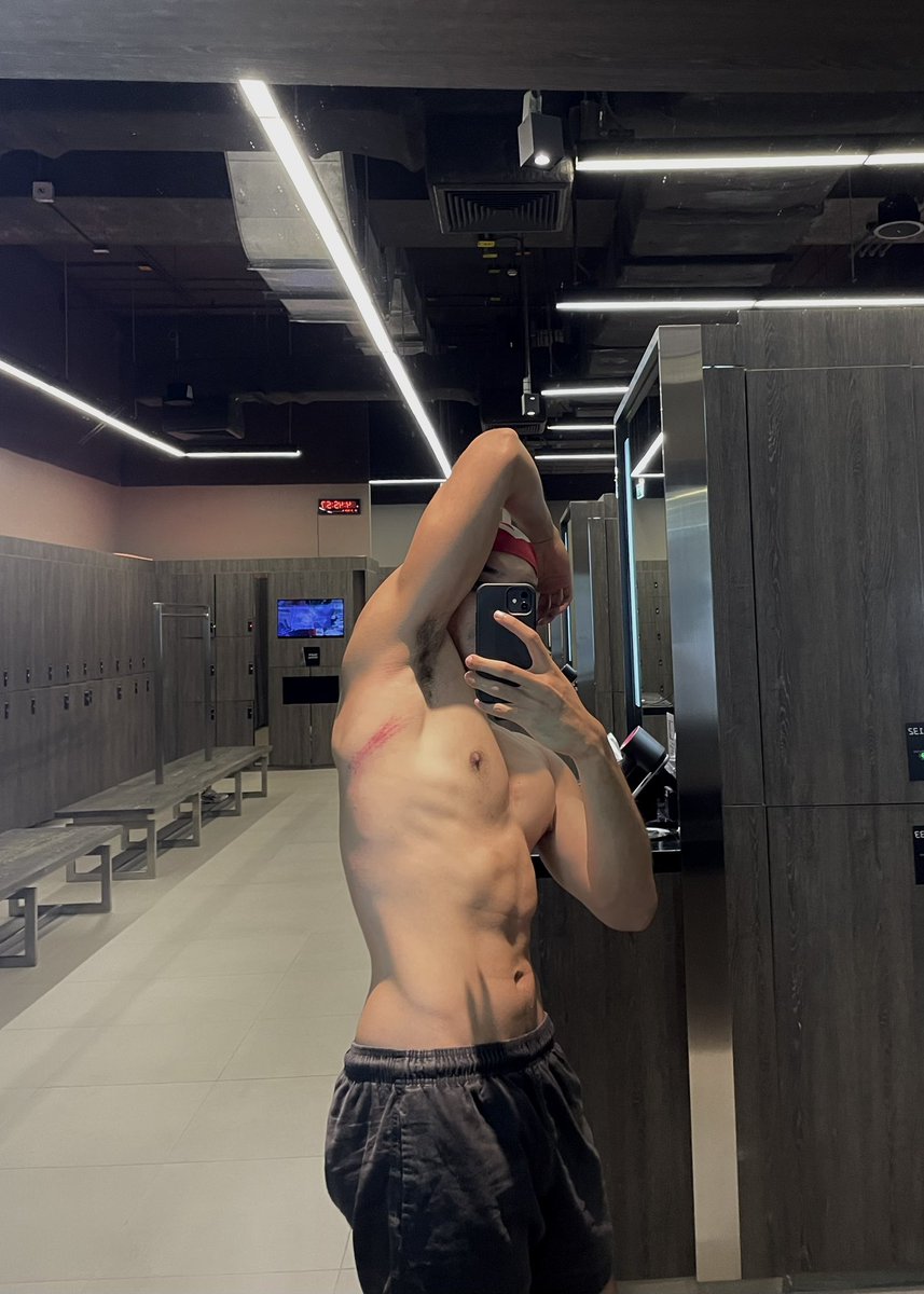 Maxii_mus's tweet photo. ทุกครั้งที่ลงเล่นคลาส H2move จะทิ้งร่องรอยแห่งความทรงจำไว้เสมอ😅😅 

🌊🌊so แสบอิ้ง https://t.co/Q8xtSGAoQ1