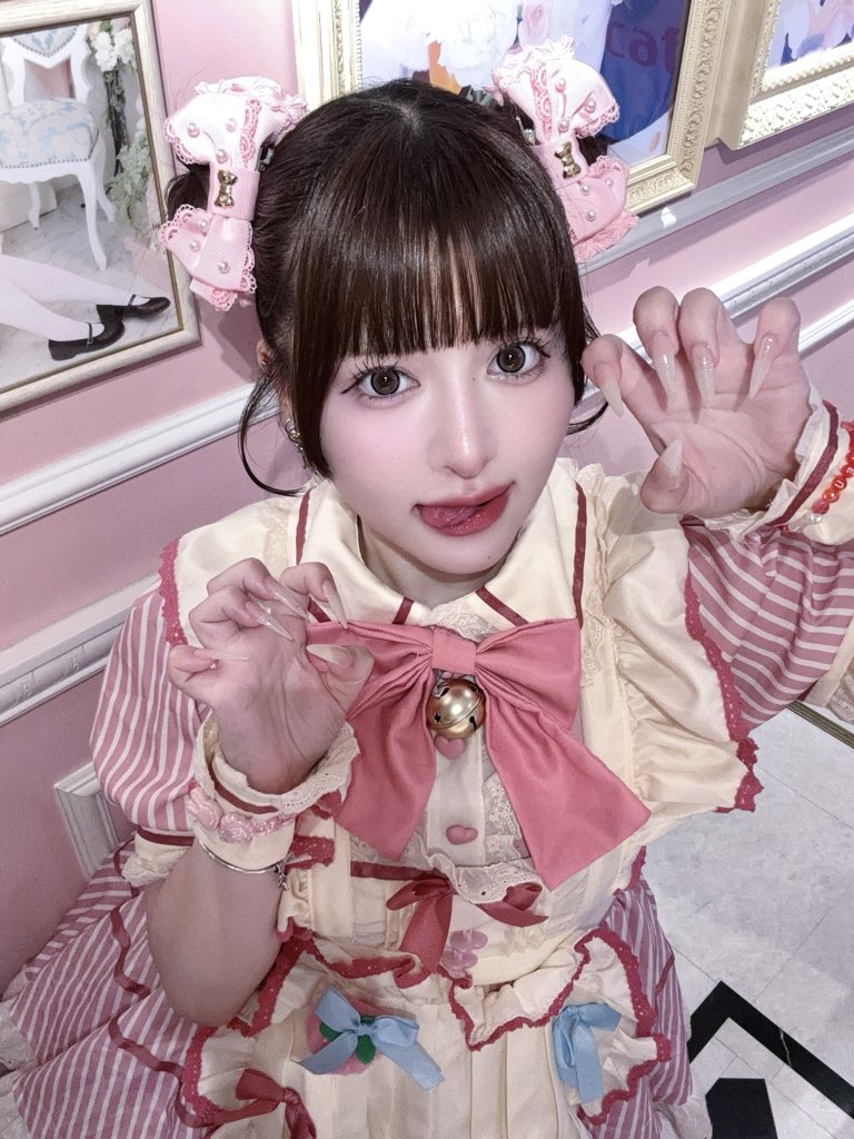 maid_pomeu's tweet photo. 🎀💗 https://t.co/GIiC7IlNh2