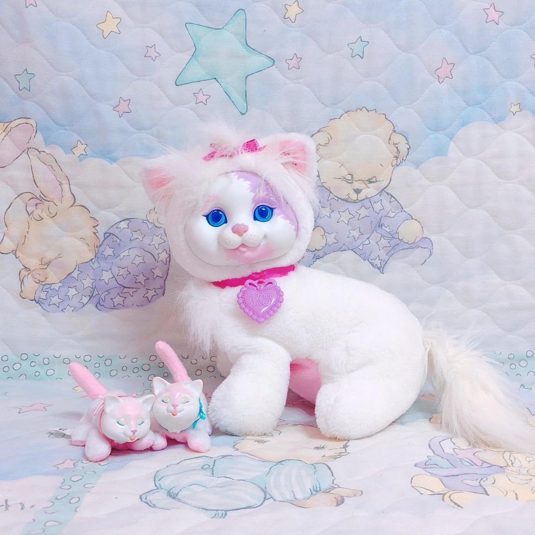 confettifilly's tweet photo. literally The First thing I’ll buy onma Birthday. soNostalgic and creepy And cuuuttteeee ◟( ˃̶͈◡ ˂̶͈ )◞ https://t.co/JDVOwr6QVm