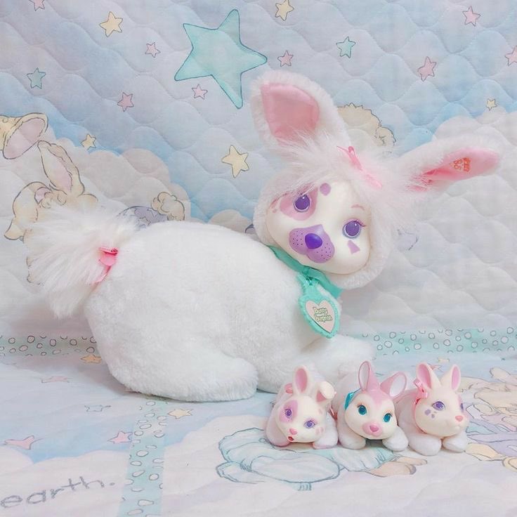 confettifilly's tweet photo. literally The First thing I’ll buy onma Birthday. soNostalgic and creepy And cuuuttteeee ◟( ˃̶͈◡ ˂̶͈ )◞ https://t.co/JDVOwr6QVm