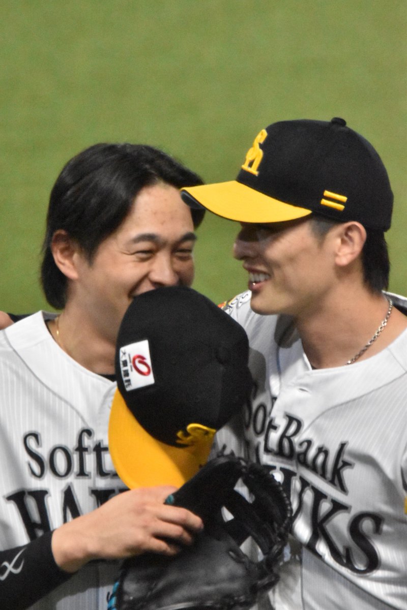 Takafan910's tweet photo. 大大大自己満！！
やっと姿見られました😭

盗塁王&amp;早く直してください
この笑顔を守りたい

#sbhawks https://t.co/aJeM6GsxVM