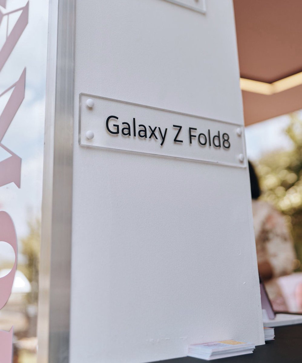 Dedication_N's tweet photo. Hands-on with the new #GalaxyZFold8 at #LMC! 📲✨ 

Loving how ridiculously slim, light, and sleek it feels in hand, unfolding into a huge screen without any bulk. 

Plus, it’s Samsung’s most accessible fold yet! 🔥
@SamsungMobileSA   #SamsungMobileSA https://t.co/6amWRDWlqe