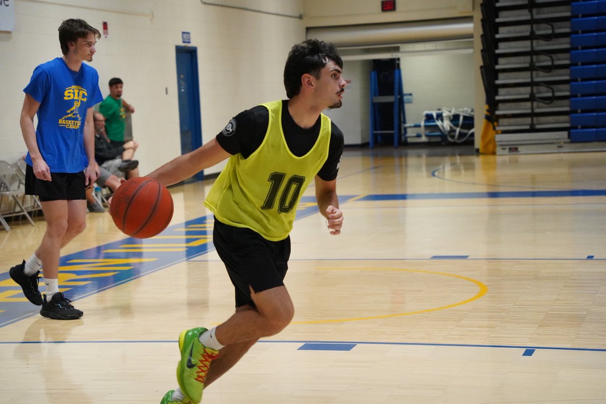 SIC_MBB's tweet photo. 2026 Basketball Camps 📸

Our SIC Men’s Basketball Skills and Elite Camps welcomed more than 60 campers from across southern Illinois, Kentucky, Indiana, and Tennessee. Thank you to every camper and family who joined us, and to our players and staff for making it a great day on the court! 🦅

#GoFalcons | #SICBasketball