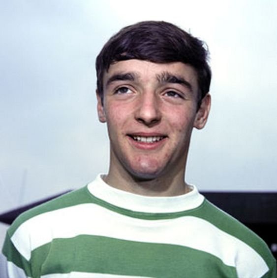 wooly_baybee's tweet photo. ON THIS DAY 27th SEPTEMBER 1967
Ayr United 0-2 Celtic - League Cup  
Celtic win 8-2 on aggregate. 
Lou Macari made his Celtic debut as sub. 
McBride missed a penalty 
Goals -  Brogan (63), Wallace (90) ☘️
#celticfc https://t.co/NLlOjMlJmM
