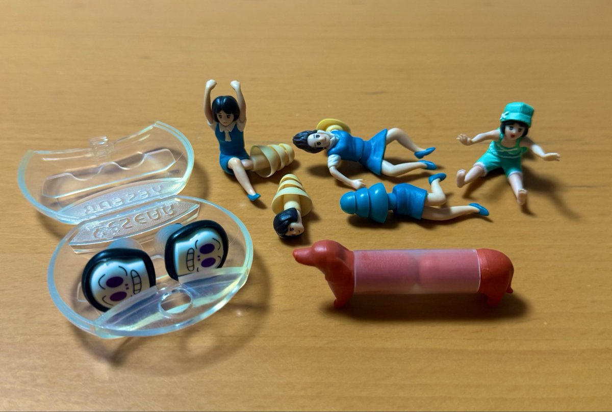 imknmrn's tweet photo. せっかく写真撮ったのでこっちにも載せちゃう！音楽やってて耳栓使うのどうなんだろうって葛藤しながらでも楽しく使えたらなと思っておもしろ耳栓探してたの懐かしいな...
#聴覚過敏 #聴覚補充現象 #耳栓 #イヤープラグ https://t.co/pd0gUj1Dc4
