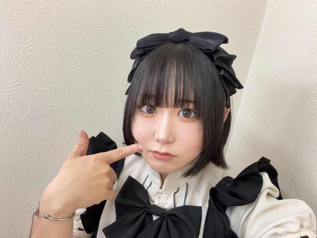 apple_0818_0215's tweet photo. ただいま！俺はボブ！やあよろしくな！ https://t.co/1BGSnVevtJ