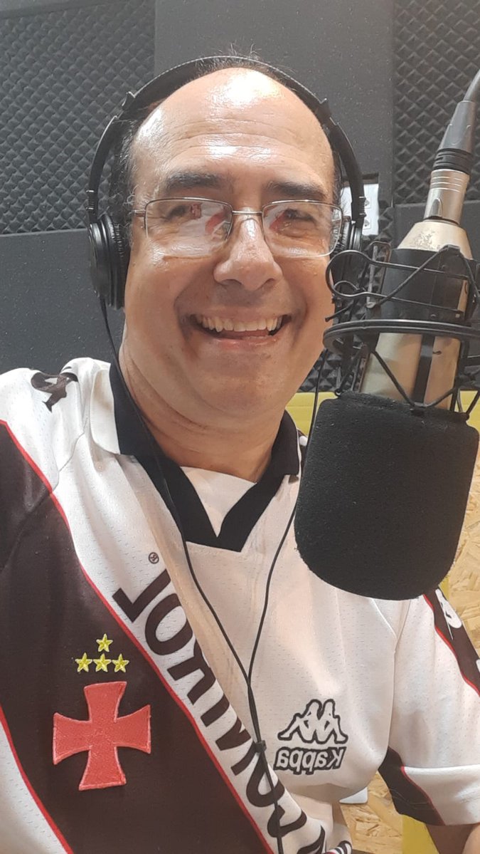 FabioScerni's tweet photo. Estou trabalhando na Rádio Cidade Belém FM 87,5 , na apresentação do programa "Conexão Esportiva" que vai ao ar de segunda a sexta de 12h30 às 13 horas, quando terminar o período eleitoral será de meio dia às 13 horas, conto com a audiência de todos! Agradeço à Deus !!! https://t.co/QYuHFgz6d4