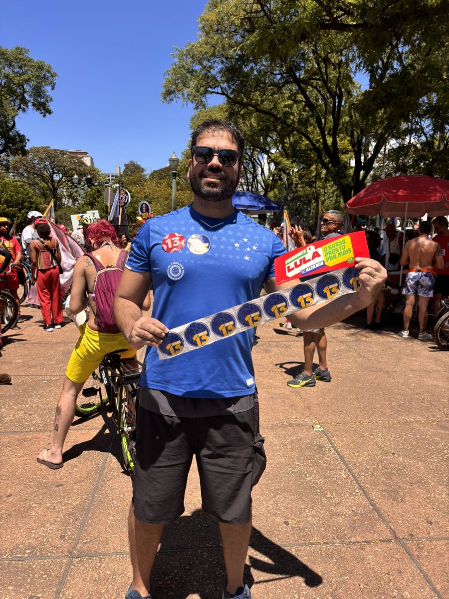 lucasapaulino's tweet photo. Sou Cruzeiro e estou com Lula 1️⃣3️⃣✅ 

Quem cola nesse bonde cruzeirenses com 🦑? https://t.co/FrbtUhSNeG