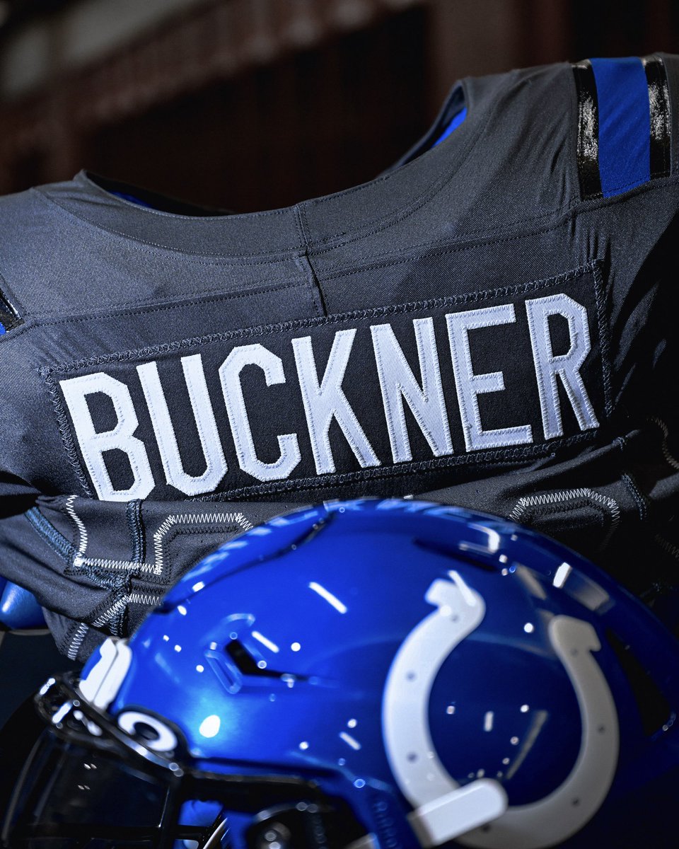 Colts's tweet photo. Today’s fit. https://t.co/5amciYjdPN