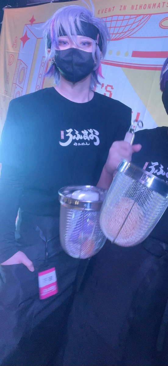 lavy_pyon's tweet photo. らぁめん屋のにいちゃんでした〜🍜
#あだパラ3 https://t.co/qc5Yxa0VWn