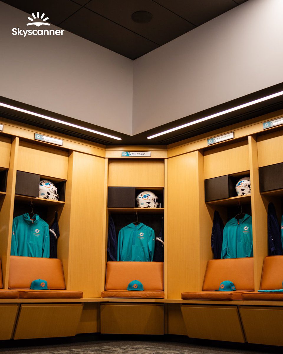 deportes_rpc's tweet photo. ¡YA FALTA MENOS! 🏈

Recuerda sintonizarnos desde las 11:45 a.m. con el Chiefs vs Dolphins 🐬 por RPC. 

#NFLxRPC 📸 @Chiefs @MiamiDolphins https://t.co/amxSlxMYq8