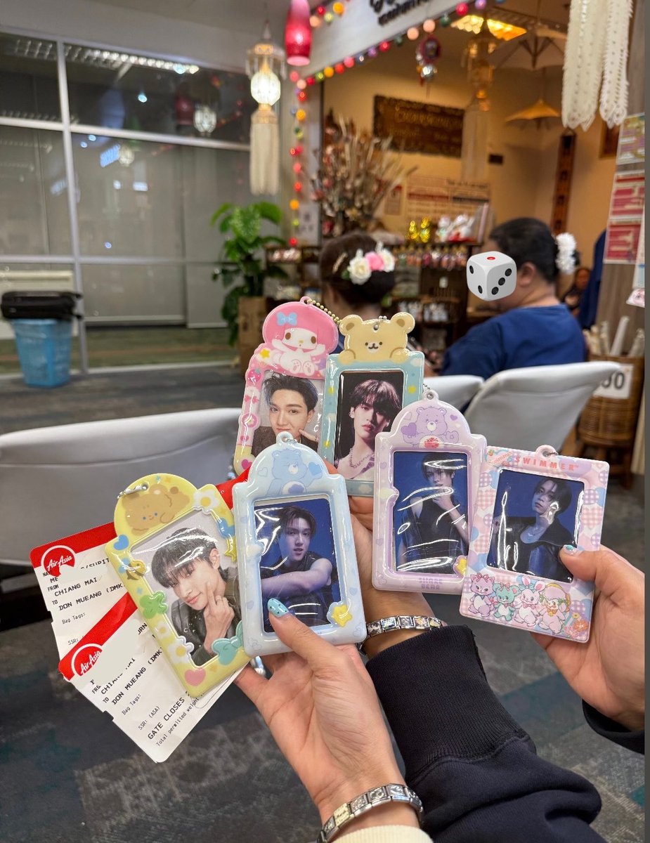 e1194eh's tweet photo. ขอบคุณที่พามาเที่ยวนะ!!! เจอกันกรุงเต้บคั้บ https://t.co/aPkHESOfwd