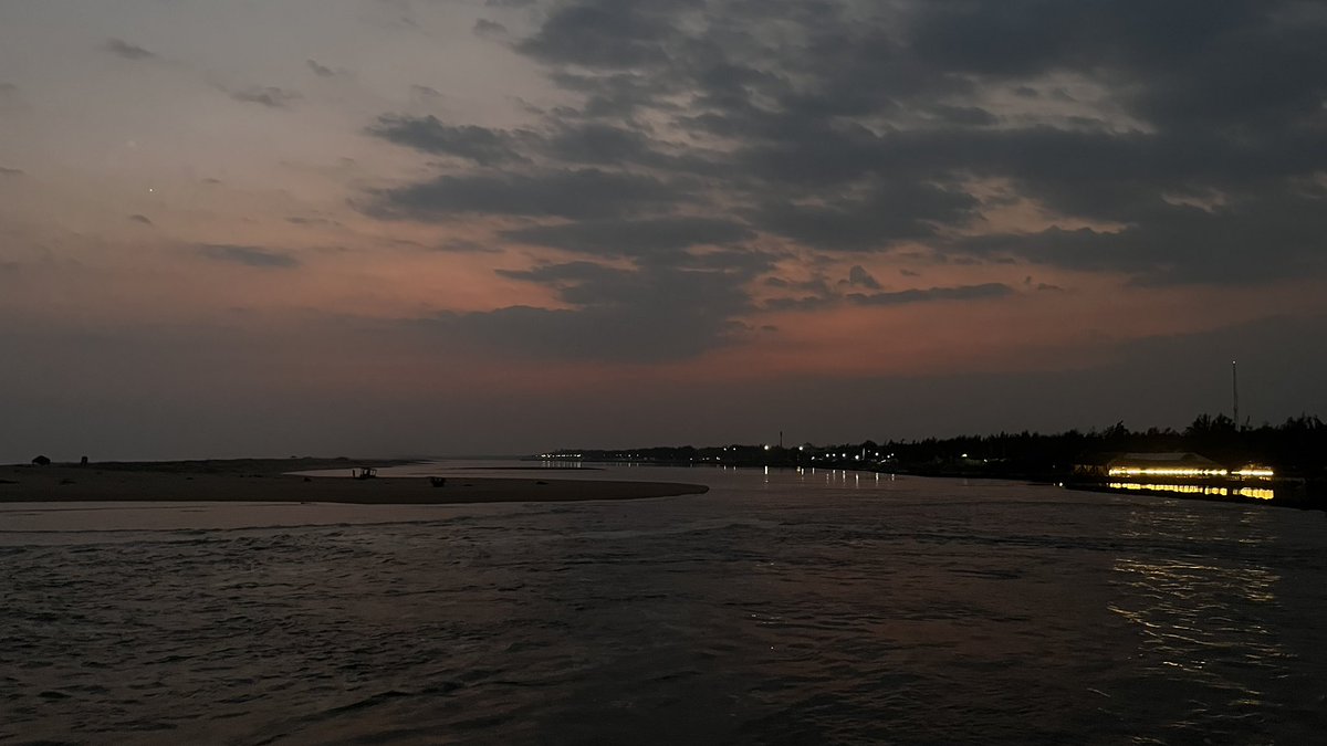 OdishaWeather7's tweet photo. Mesmerising evening view at Chandrabhaga Beach https://t.co/bEuxgJ2iA3