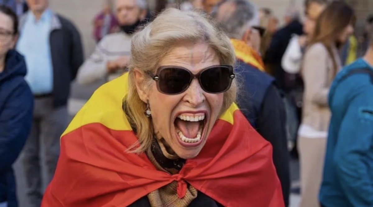 papitapalkilo's tweet photo. @SamanthaBallent Parecidos razonables. https://t.co/fjDrkaYAdP