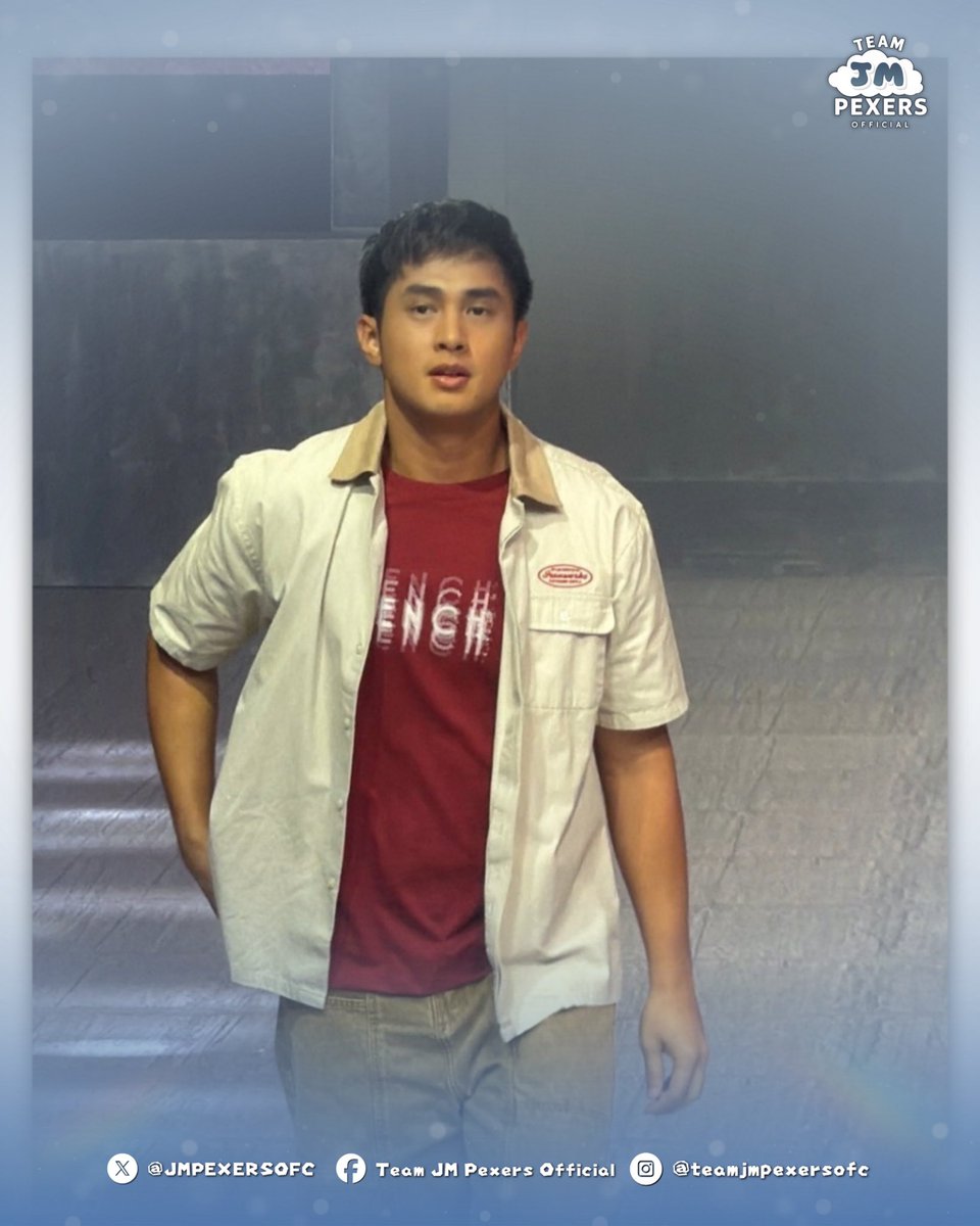 JMPEXERSOFC's tweet photo. 𝗝𝗠 𝗜𝗕𝗔𝗥𝗥𝗔 𝗦𝗧𝗘𝗣𝗣𝗜𝗡𝗚 𝗜𝗡𝗧𝗢 𝗛𝗜𝗦 𝗠𝗢𝗠𝗘𝗡𝗧 ✨

A little glimpse of JM Ibarra during the BENCH Runway. From his confident walk to those effortless looks, he truly knows how to own the moment. 

Here are some clips of JM from the event! 🩵

#JmIbarra https://t.co/qYkUSNf8Lz
