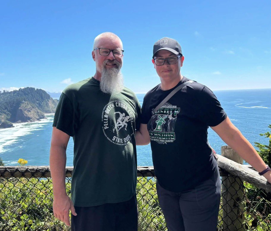 mtccca's tweet photo. Speaker Spotlight: Doug Cutler- Pella, IA Coach Cutler was in Columbia this weekend where his girls won the team title in the elite division at Gans Creek. Coach will be back in Columbia in December to speak at our clinic! Coach will speak on training for XC,T&amp;F and team culture. https://t.co/HwIpBRgEVP