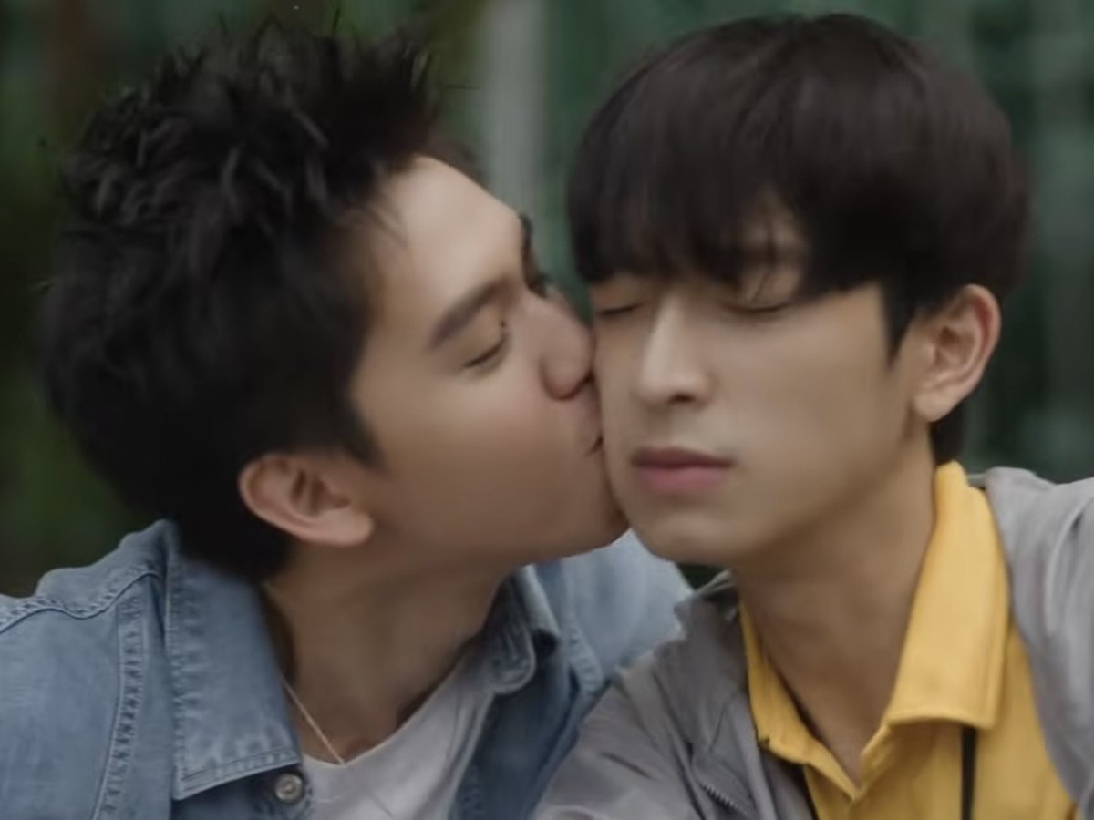 washerawitt's tweet photo. BOAT LITERALLY PUT HIS WHOLE SOULD INSIDE THAT CHEEK KISS LIKE HE LONG DESERVED IT 😭🫠

MATCH POINT LAST SERVE 

#MatchPointSeriesFinalEP 
#SingChimon #ซิงชิม่อน https://t.co/hz1ookLVa1
