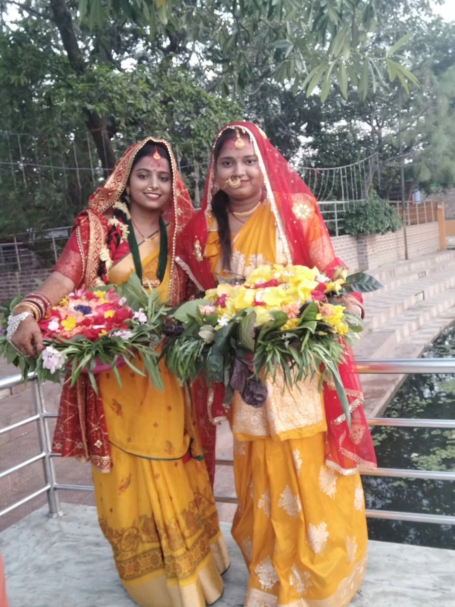 FloreneCon9y's tweet photo. The fifth day of Madhushravani, the sixth day of Phulodhi. https://t.co/Dj7ZlHNTwX