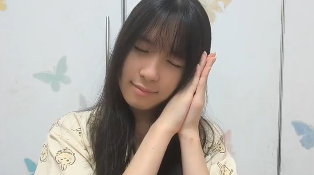Xixixixixixi007's tweet photo. MAACIIII LIVE NYAAAAAA @Heidi_JKT48 💜💜💜

Cie MABA :v KWKWKWKWKWK
#NewAgeNewMe XIXIXIXIXI

Dah sana tidur cepetttt belajar tidur cepatttttt + STOP PEGANG HP beneran KWKWKWKWKWK https://t.co/dXHwRA1ucs