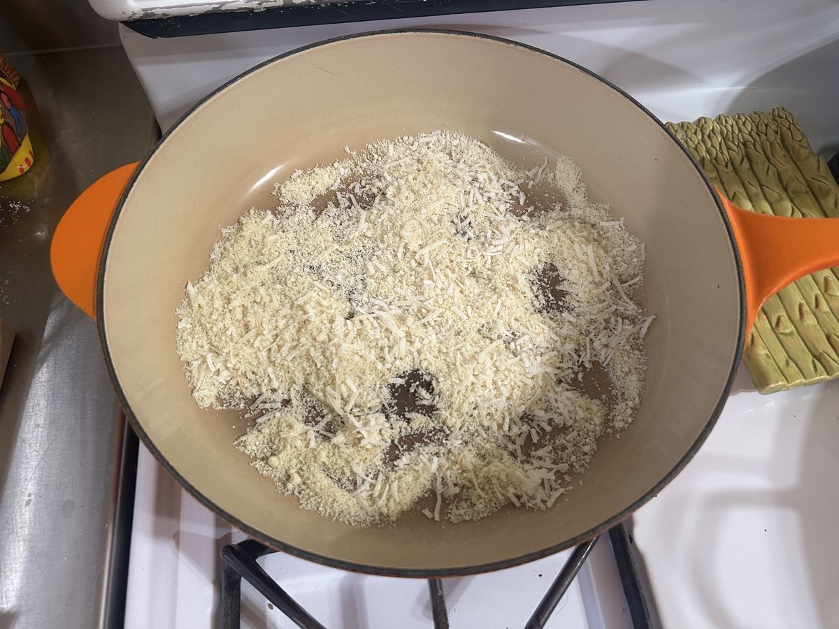 SkinnerPm's tweet photo. Made Hyderabadi wedding curry with tofu:
Toasted almond flour &amp; coconut. covered tofu with spices. Cooked up onions. Then kinda-puréed ginger/garlic, add to pan. Add soy sauce, sambal olek, chili powder, lots of fresh cilantro &amp; lots of dried fenugreek leaves. 
So damn good https://t.co/e0eK6aH3Hl