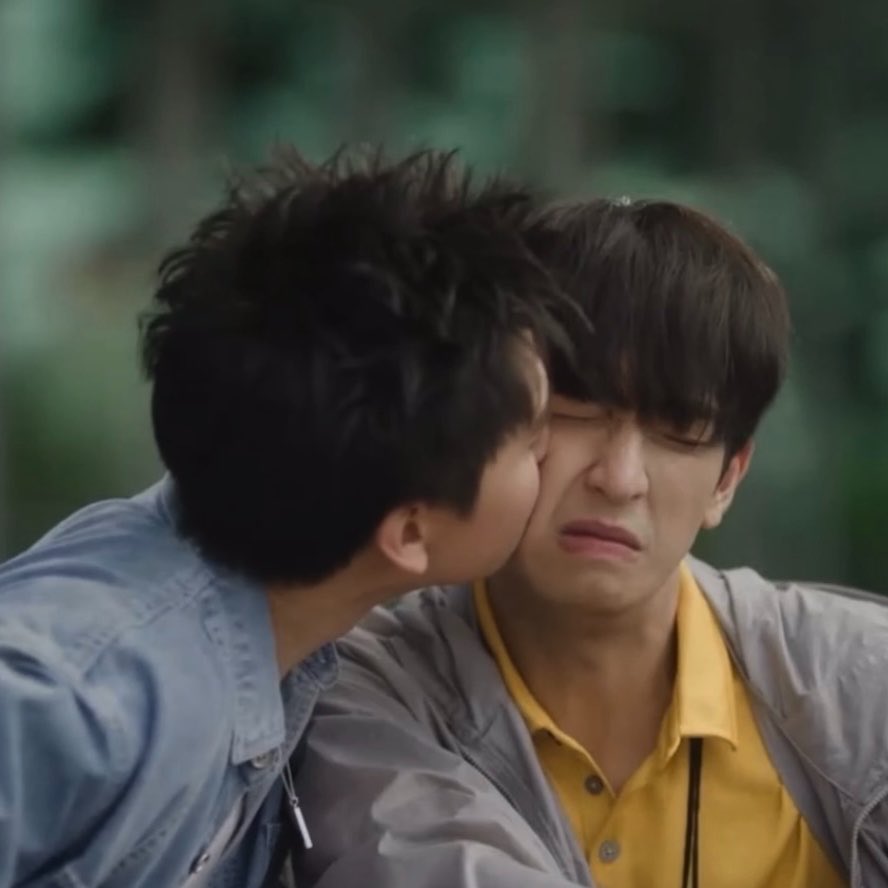 4_Nowflower's tweet photo. เดจาวูมากกกก 😯🫠👀
อะไรคับเนี่ย  #SingChimon https://t.co/CbmvSBjBtN
