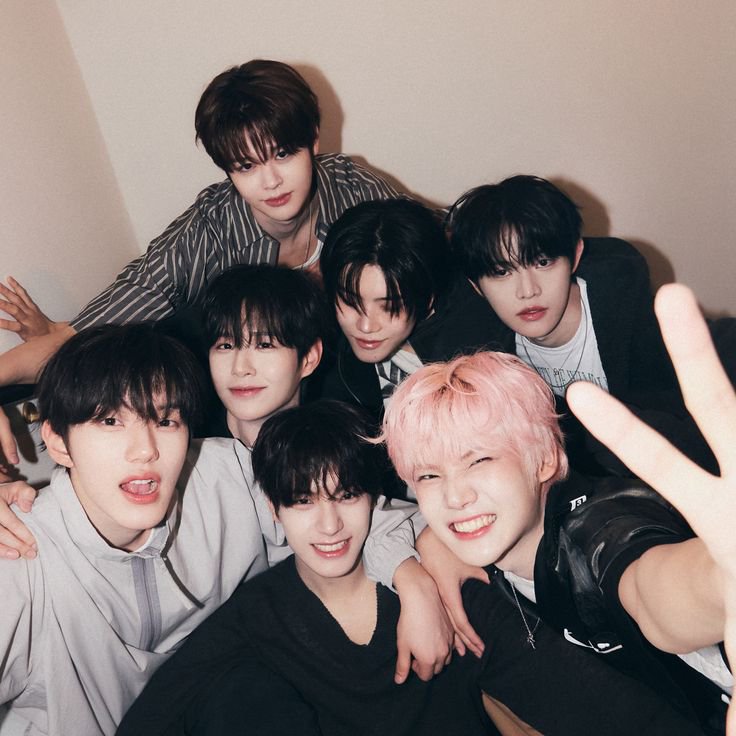 nrbainah's tweet photo. haii, aku Bainah 09L

aku mau nyari temen buat mutualan, yuk #moots bareng aku. aku #mulfand ya! salah satunya #Xbliss #Hachu #Closer #Coer dari fandom apa aja bolehh yaa. lat dikomen as fandom apa, nanti aku follow duluann. 

kalau ga keberatan minta tolong rt nya, terimakasih🫶🏻 https://t.co/Q0oXR80HL9