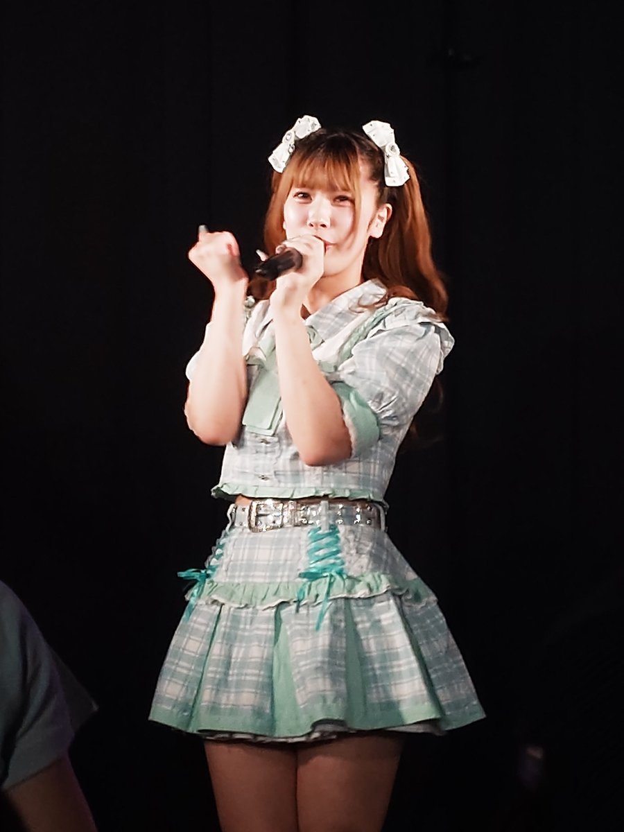 takeokim02's tweet photo. 24日の夜はmoleで4組 #木曜定期
特典会は #BYBBiT #竹内りおん さんへ
来るの遅いよ~。木曜定期は絶対いると思ってた!
そう思ってもらえてるの嬉しい限りです。
でも木曜定期は当分あいだ空きそうだねぇ…
けど28日楽しみにしてますよ~。 https://t.co/KHCAmxpphM