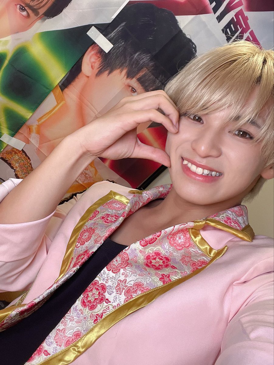 kokko0915's tweet photo. TikTok撮影会
📸ありがとうございます📸

計3回のTikTok撮影会！
みんな忙しい中わざわざ時間を空けて参加してくれてありがとうね💕✨

みんなのあげてくれたTikTokもちゃんと観てるよ♡
#究あぐ
#原ヤン
の２つをつけて是非投稿してね❣️

YANKEEZを世界に広めてください‼️
（大土下座🙇） https://t.co/ZiKx0o38ou