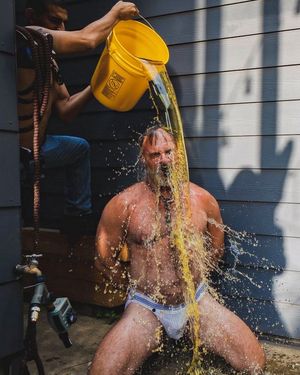 onguarddungeon's tweet photo. Today’s the day.  Every year at the end of our Folsom Party the communal piss bucket is emptied over my head….lets see Howmuch piss we collect today… https://t.co/QKSdif0bNV