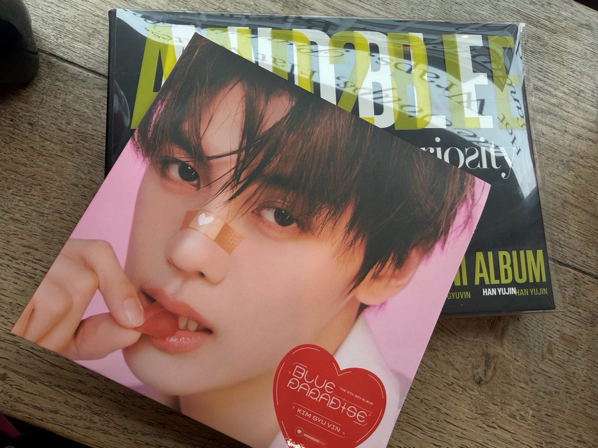 gyubrgr's tweet photo. I love London thank y London I love u London 🩷🩷🩷🩷 https://t.co/I9r8smPDcl