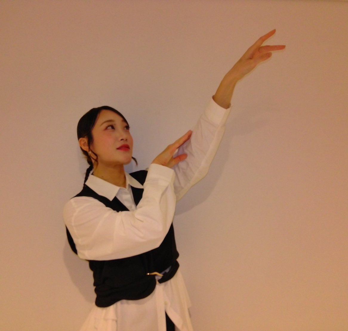 M19960211's tweet photo. 『283 PRODUCTION Solo Live Collection
-Master ShowPiece-』

283ダンサーとして踊らせていただきました👯‍♀️
色んな世界感でいろんな踊りを
最高の空間で踊ることができて
とても楽しかったです🪽
ありがとうございました！！！！ https://t.co/B2749CzzEo