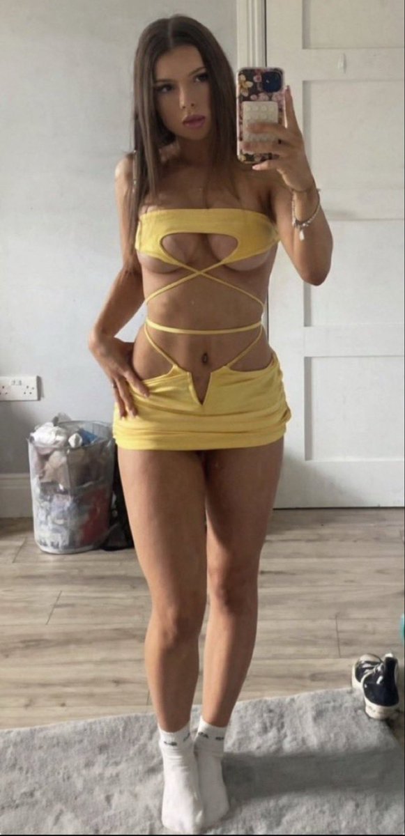 alanyoucant's tweet photo. #wankchat #horny #chav #milf #bops #goonette #slags #sluts DMs open 😈 https://t.co/T7SpJ1CtHC