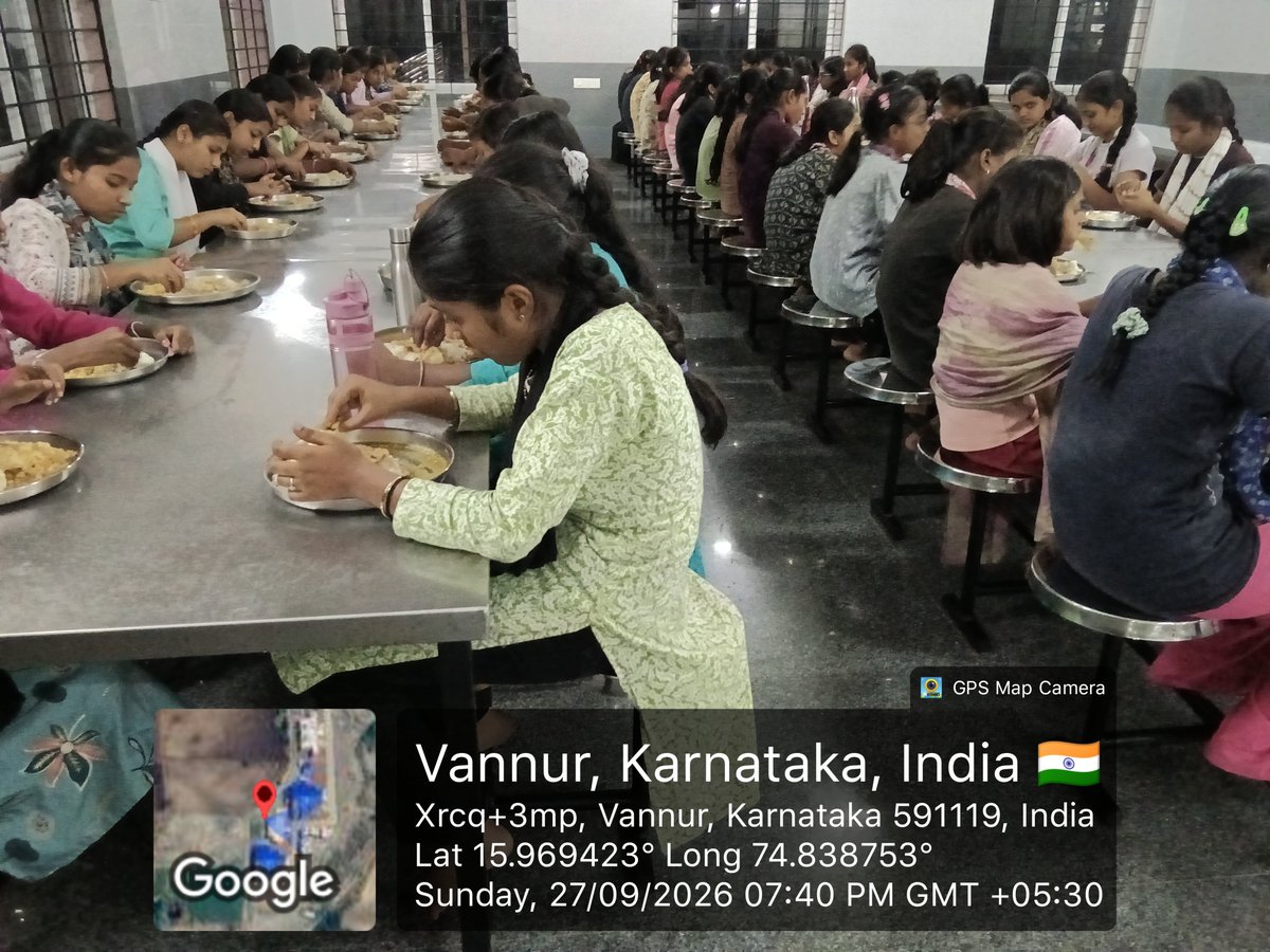 788Dbrars's tweet photo. Dinner served as per Menu @kreisemahithi @Captain_Mani72 @shobhana_88 @DswBgm @EdKreis#Social Audit- SWD Meals
#Social Welfare- Karnataka https://t.co/FwVXqFJsXD