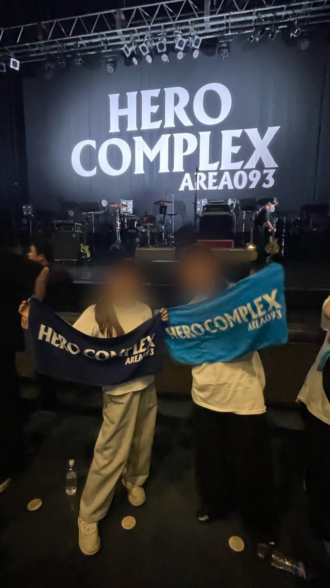 l6syy's tweet photo. HERO COMPLEXに出逢わせてくれてありがとう。大好きです。
会いたい人にもたくさん会えて幸せー😭😭 https://t.co/xCId2tIDHZ