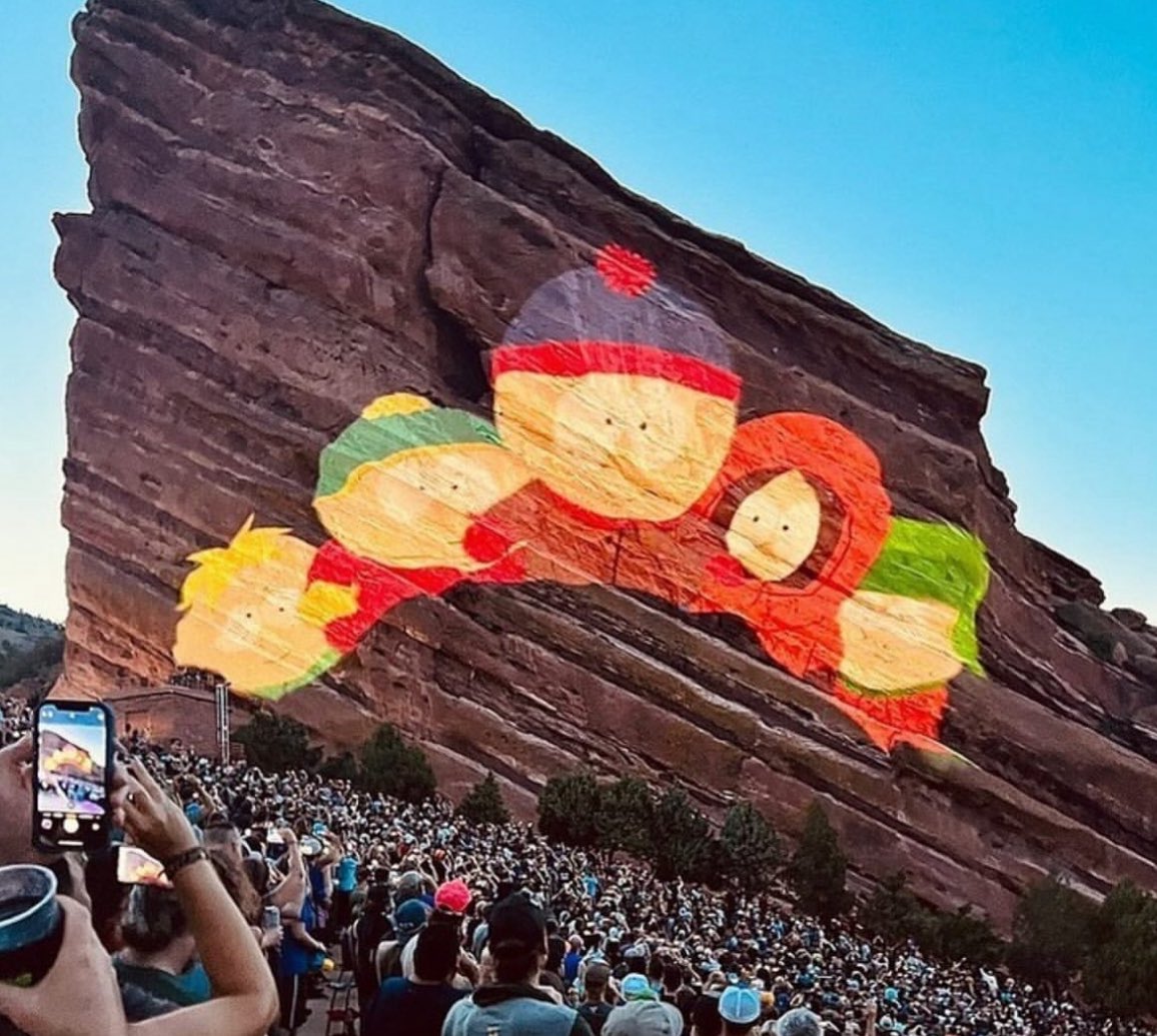 aqruiss's tweet photo. omg I’m so jealous of whoever got to go to south parks anniversary concert https://t.co/pjJsamzFGk