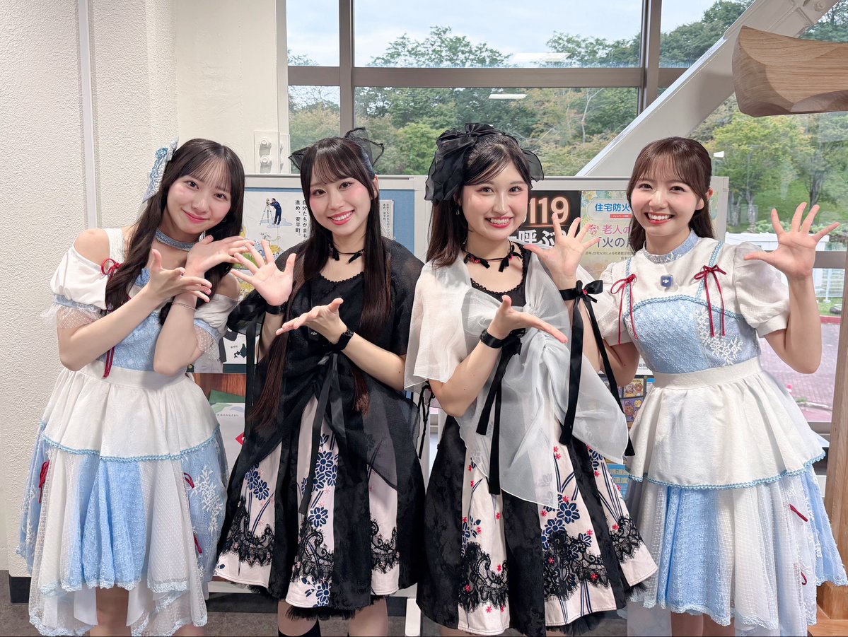 fishbowl2021's tweet photo. #タイトル未定のパキラっしゅ ★シーズン2
明日0時29分〜放送！

#fishbowl から大白桃子、野田萌花がゲスト出演させていただいたコラボ配信の模様や、安平フェスの舞台裏＆ライブの様子が放送されます✨

ぜひご覧ください👀📺　#タイトル未定 https://t.co/vpRsu2A5sG