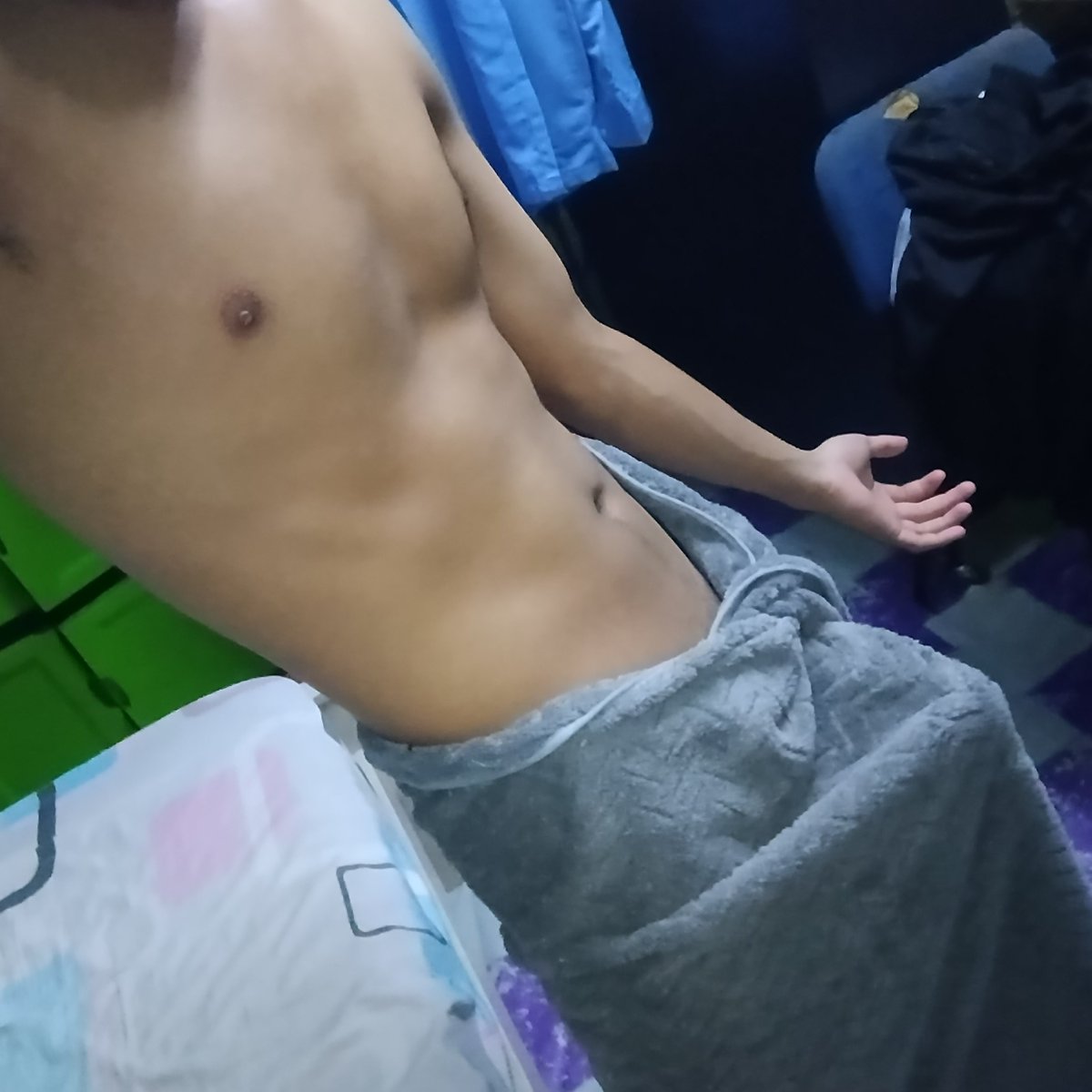 ri8jgg's tweet photo. drpd stress sgt sbb blajar baik lancap dlu sekejap biar hilang rasa stress tuh 🤣 https://t.co/SaZTeYjZtZ