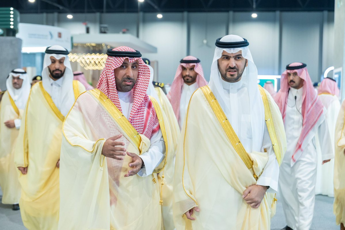 AsharqiaChamber's tweet photo. تحت رعاية صاحب السمو الملكي الأمير سعود بن نايف بن عبدالعزيز أمير المنطقة الشرقية، افتتح صاحب السمو الملكي الأمير سعود بن بندر بن عبد العزيز نائب أمير المنطقة الشرقية، اليوم، فعاليات النسخة الثانية عشرة من معرض «وظائف 2026»، الذي تنظمه غرفة الشرقية ، وذلك في الظهران إكسبو. https://t.co/A94jNFZRhe