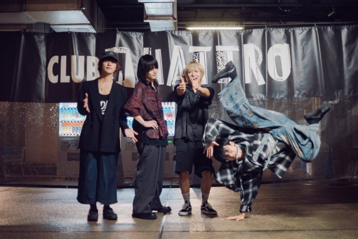 today_hey_'s tweet photo. PLAYBACK tour 2026
HIROSHIMA CLUB QUATTRO

シンガーズハイサポートでした！
ありがとうございました！

内山とまた同じステージに広島でたてるなんてね、数奇な運命ですよ。
今夜は美味いコーラが飲めそうです。 https://t.co/3t4GQkip7a