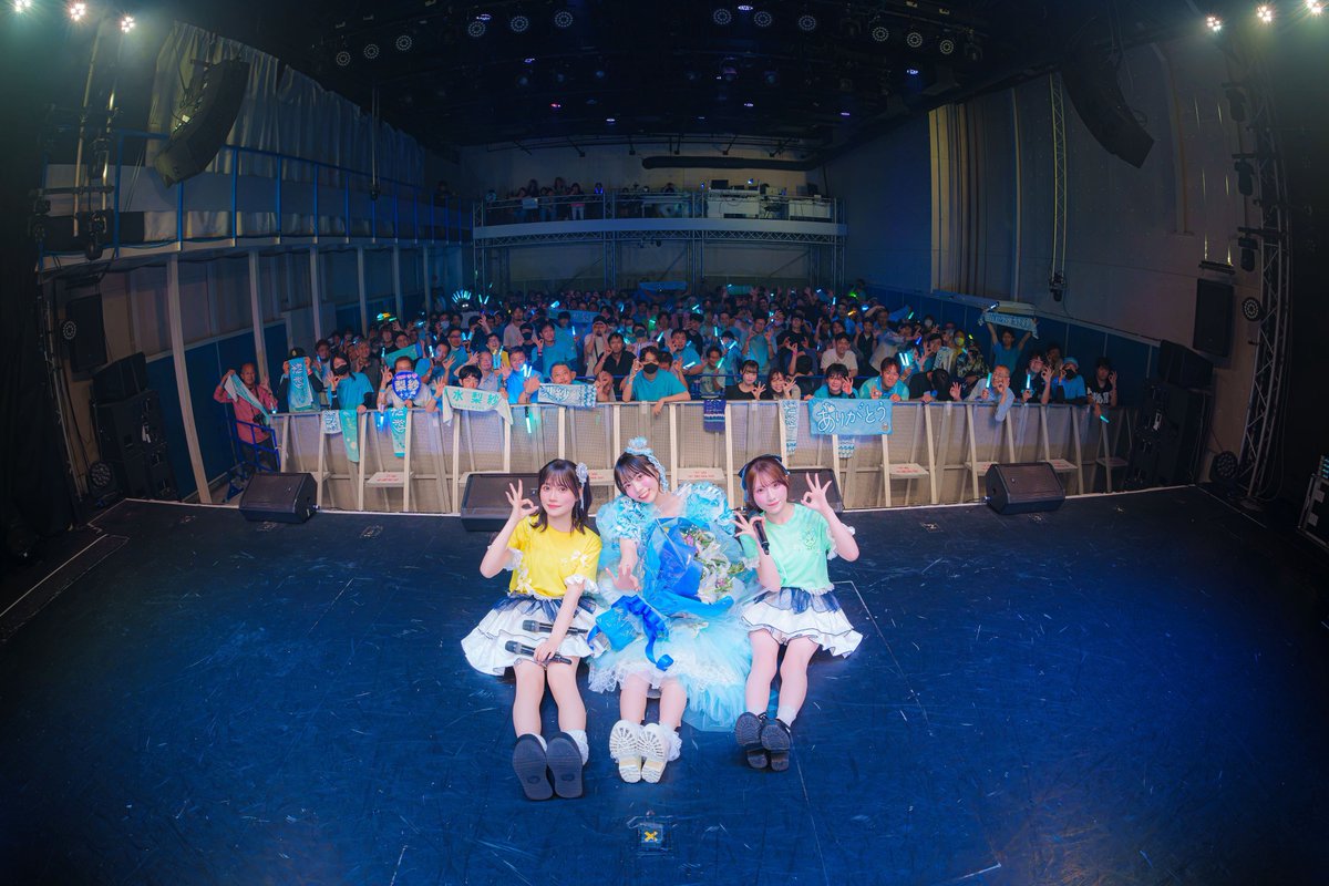 Yuzu_O2's tweet photo. 推してたアイドルが卒業しました

高校生から乃木坂にハマったのがきっかけでこの歳までオタクしてきたけど
後悔よりも色んな人との出会いや楽しい思い出がたくさん作れて幸せなオタク人生だった！！！！ https://t.co/JATUVWF66u