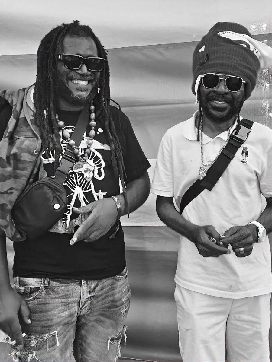 PGIDDIMANI's tweet photo. Chezi &amp; Giddi
Reggae artist from St Ann Jamaica 🇯🇲 
#rastafari #stann #jamaica #reggae https://t.co/ICw17Zro2T