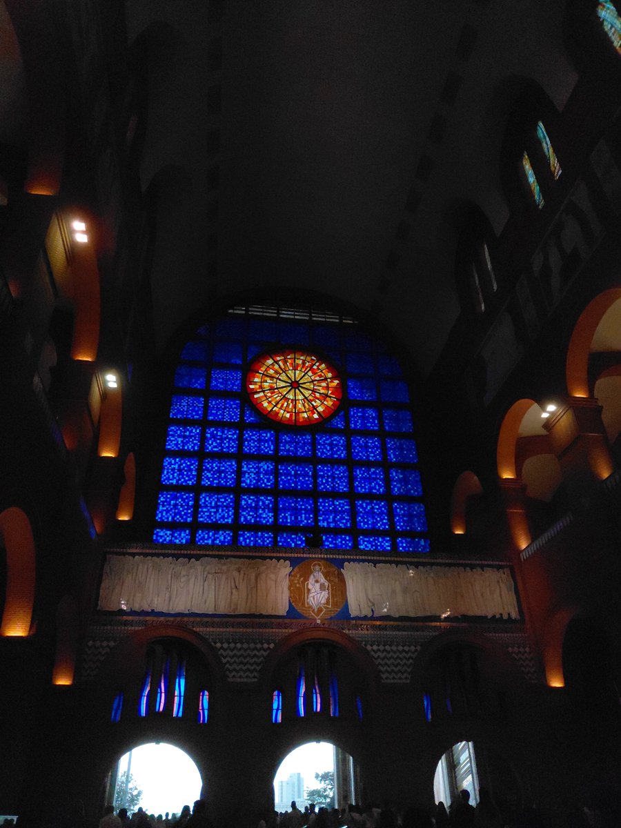 meujongdae's tweet photo. sobre a estética da igreja católica: santuário nacional de nossa senhora aparecida https://t.co/4d25rs6XpZ