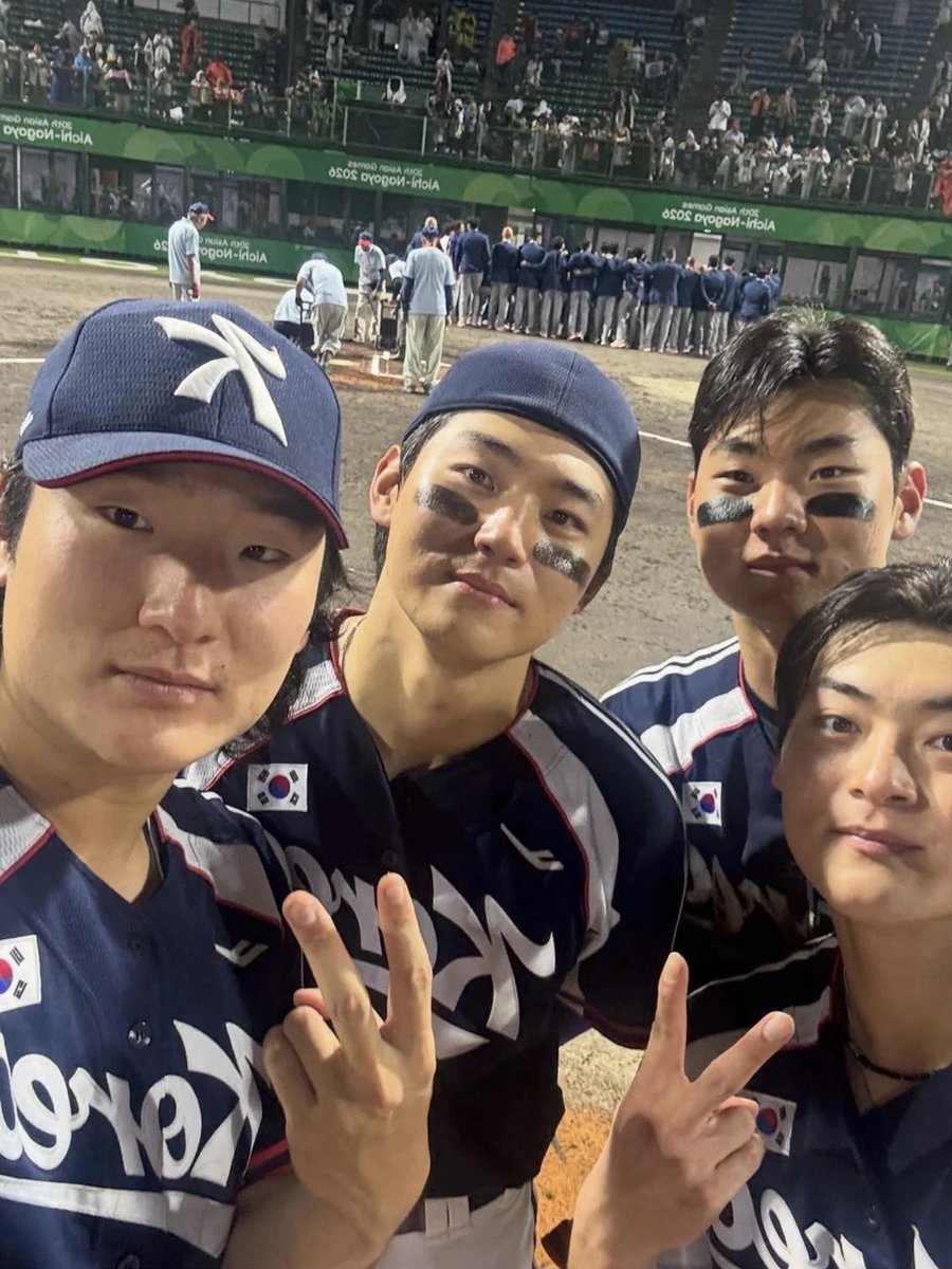 mangiii48's tweet photo. 기분
야르르르르르릉 https://t.co/9KKQcdKzg8